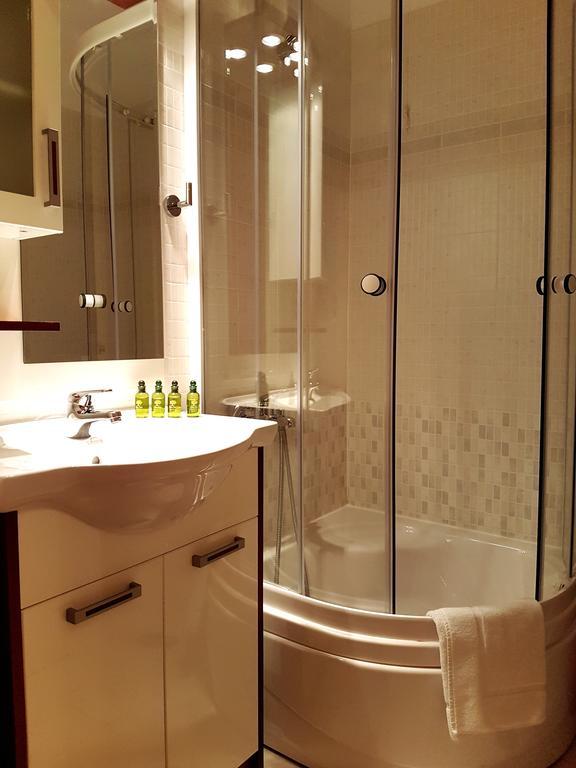 Hotel Xenonas Ioanni Parcha Levídhion Zewnętrze zdjęcie
